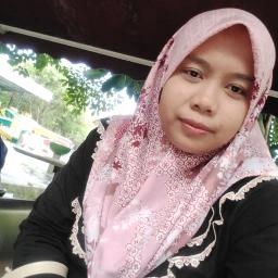 Profil CV Siti Rahmawati