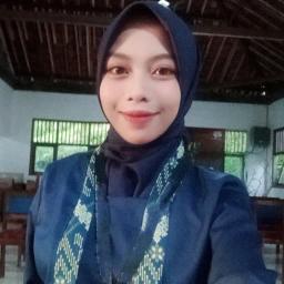 Profil CV Efa Safitri 