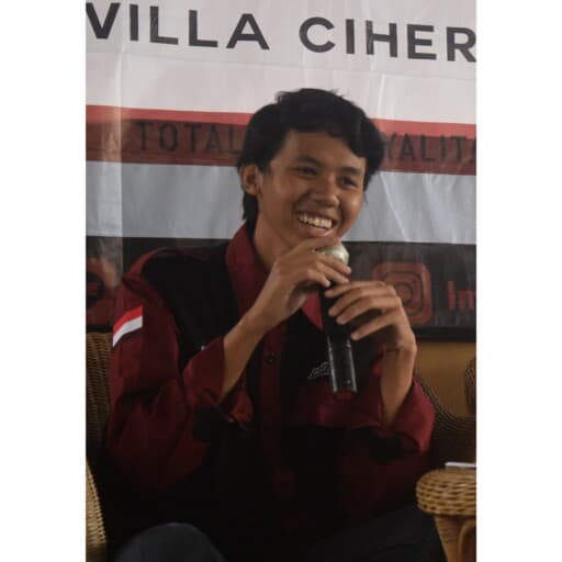 CV Ahmad Juliar Fahri