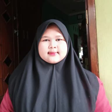 Profil CV Amelia Putri