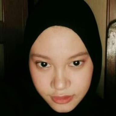 Profil CV Andila Panyalai