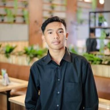 Profil CV Andrea Aditya