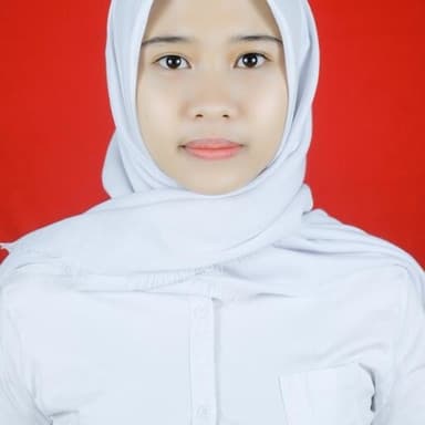 Profil CV Anisrina Bunga