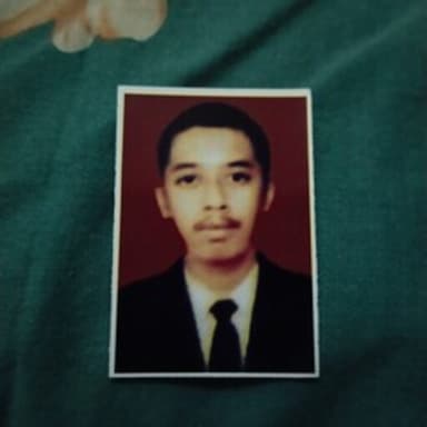 Profil CV Arif Rahman Hakim