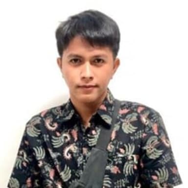 Profil CV Ari Yandi Lubis