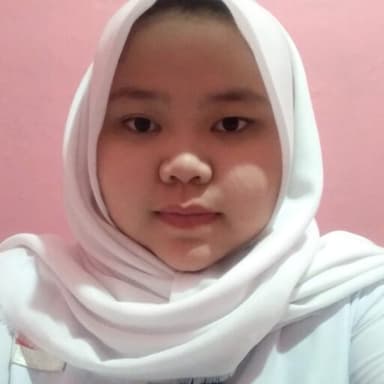 Profil CV Aulia Nur Cahyani