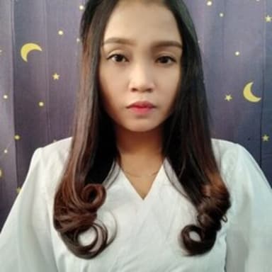 Profil CV Debby Pricilia Putri