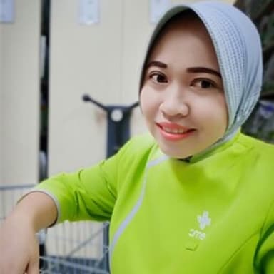 Profil CV Dewi Yuliani Risman