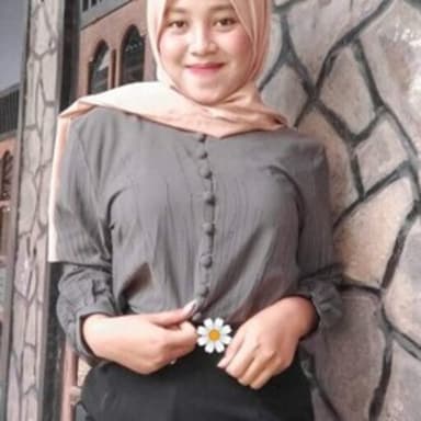 Profil CV Dhea Shilfya