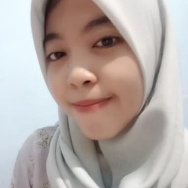 Profil CV Dinda Khoziani