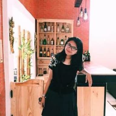 Profil CV Dinda Stevani Siregar