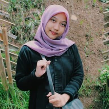 Profil CV Dwi Rizka