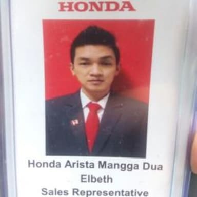 Profil CV Elbeth