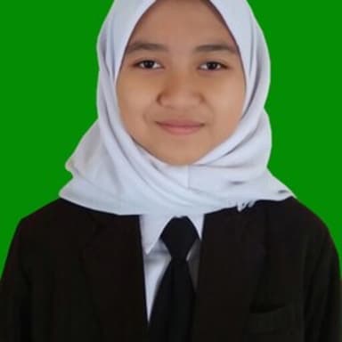 Profil CV Elina Ayu Pangesti