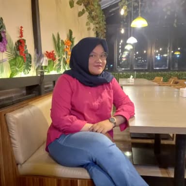 Profil CV elsa yuningsih