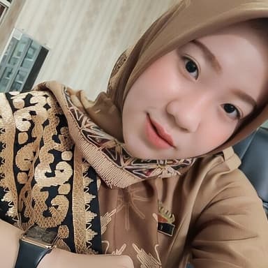 Profil CV Erfina Shofa Rahma