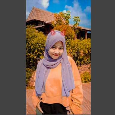 Profil CV Eva Dwiana