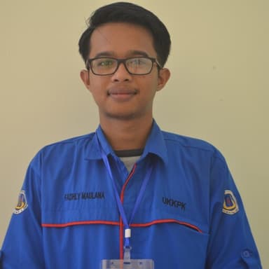 Profil CV Fadhly Maulana