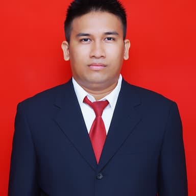 Profil CV Ari Fakhri, SKM