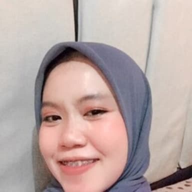 Profil CV Fitria Nurinsani