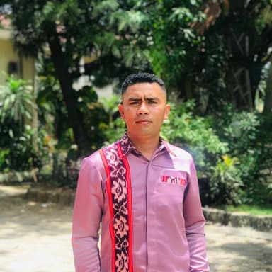 Profil CV Fransiskus Fernando Tahu, SH