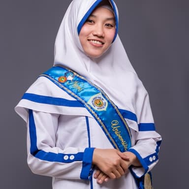 Profil CV Hartiena Nadiya Pudji Utama