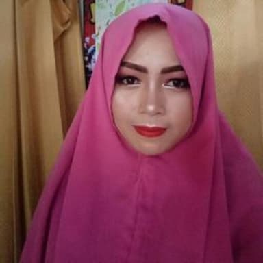 Profil CV Hayik Shofi Nadya