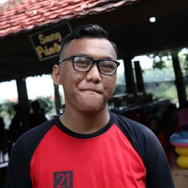 Profil CV Ibnu Ichsan