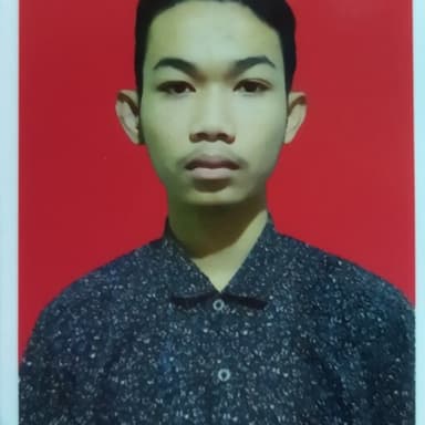 Profil CV Karim Mustaqim