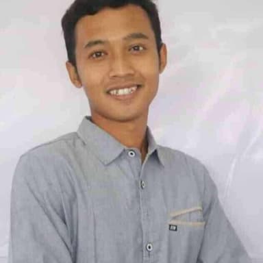 Profil CV Khoirul Umam