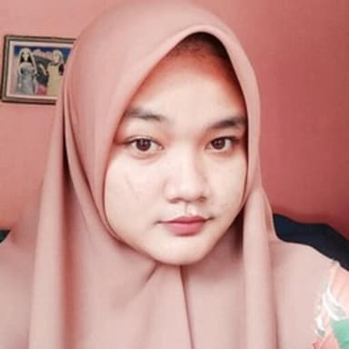 Profil CV Lala Lestari