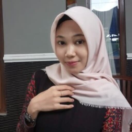 CV Layla Nur Azizah