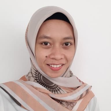 Profil CV Maulida Rachmatul Chusnaa