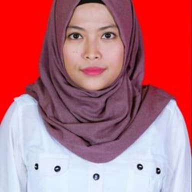 Profil CV Melly Martuti Putri