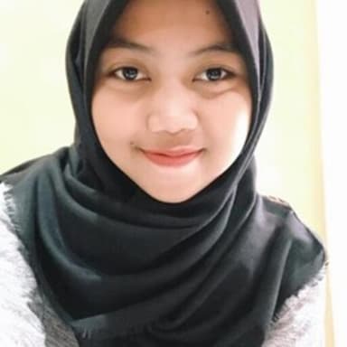 Profil CV Nadia Estika