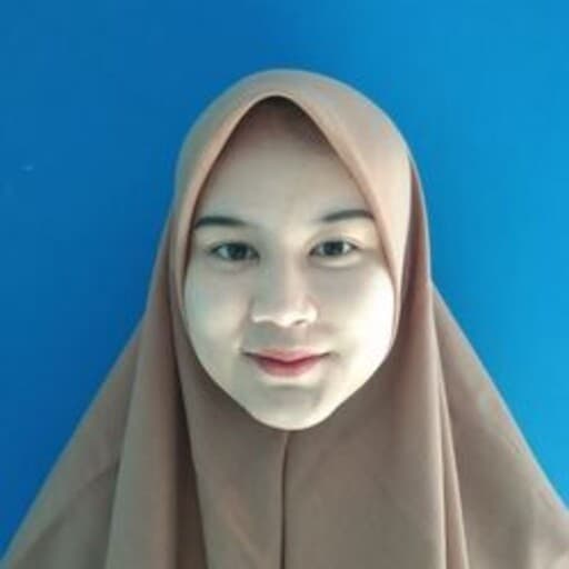 CV Nadya Hanan