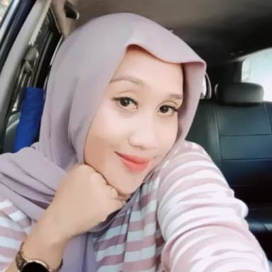 Profil CV Nadya yasinda