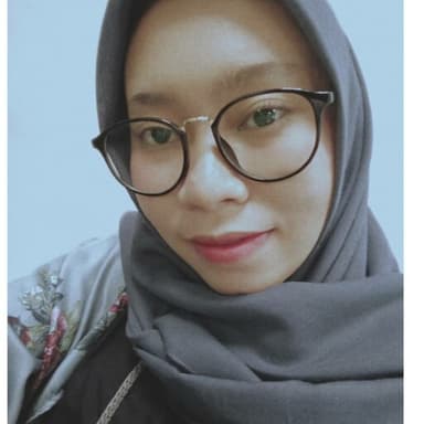 Profil CV Nana Rohmahdiana