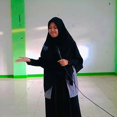 Profil CV Naura Shabrina Wahyu Saputri