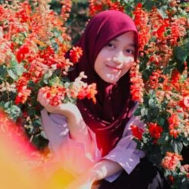 Profil CV Naurah Zulfa