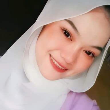 Profil CV Nesti Sri Wahyuni