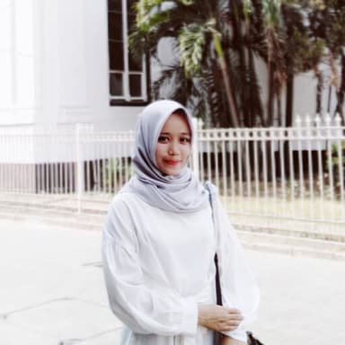 Profil CV Nur Wulan Safitri