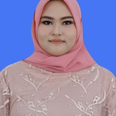 Profil CV Poppy Mangkunegara