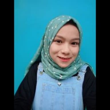 Profil CV Putri Arilia