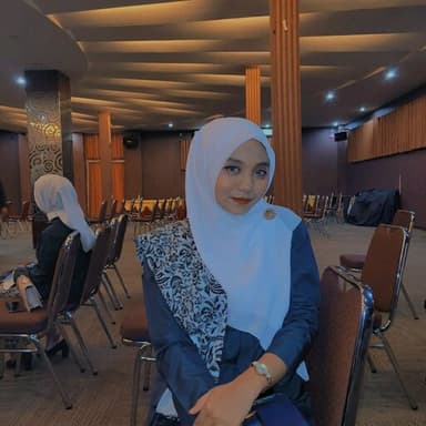 Profil CV Putri Raihan Firdaus