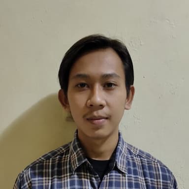 Profil CV Refi Septiana Utama