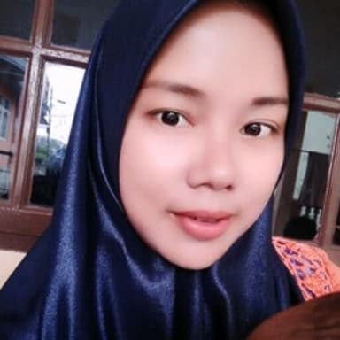 Profil CV riska damayanti