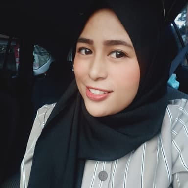 Profil CV Siti Apriliani