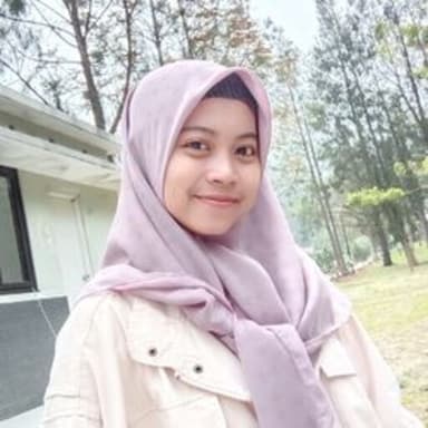 Profil CV Siti Hotijah