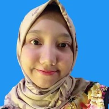 Profil CV Siti Mukaromah